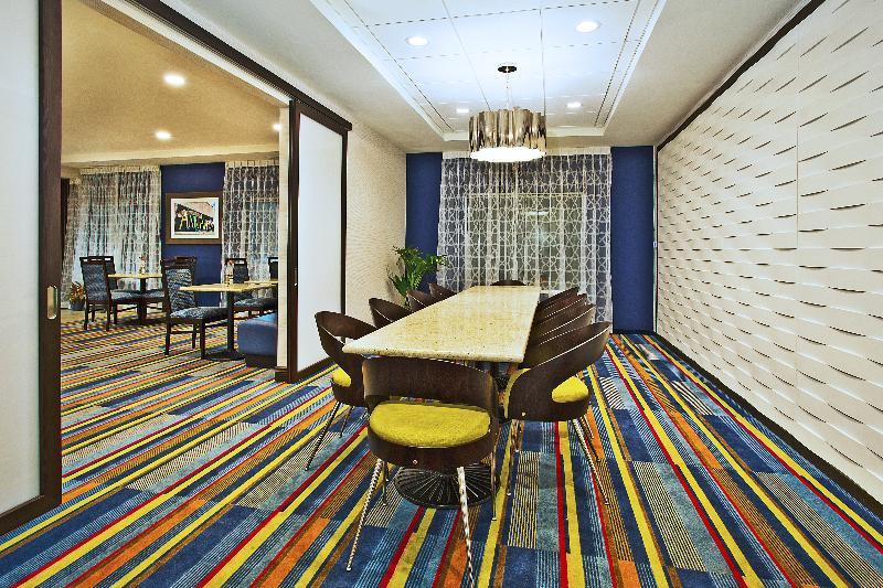 Holiday Inn Express Hotel & Suites Ann Arbor West By Ihg Eksteriør bilde